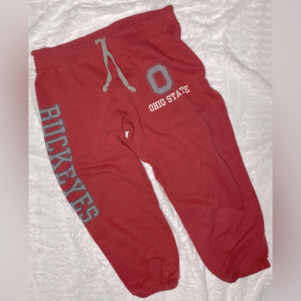 Women’s Ohio State Buckeyes Capri Red Sweatpants